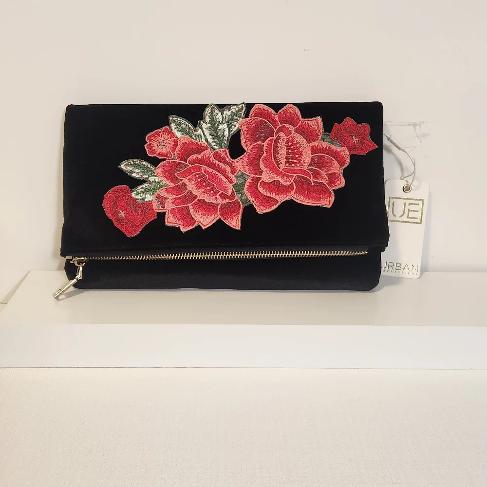 NWT Urban Expressions Tallulah Clutch Floral Black Velvet Boho Cottage Core